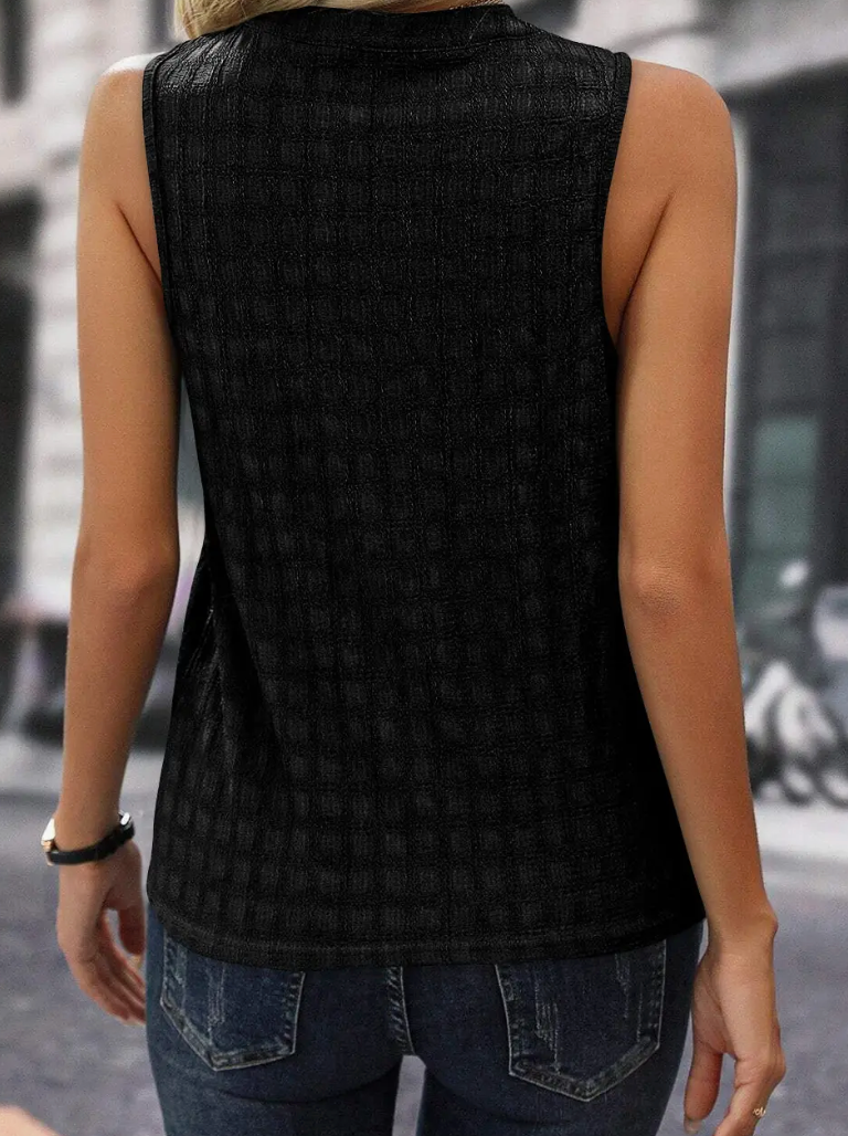 Lattice textured tank top