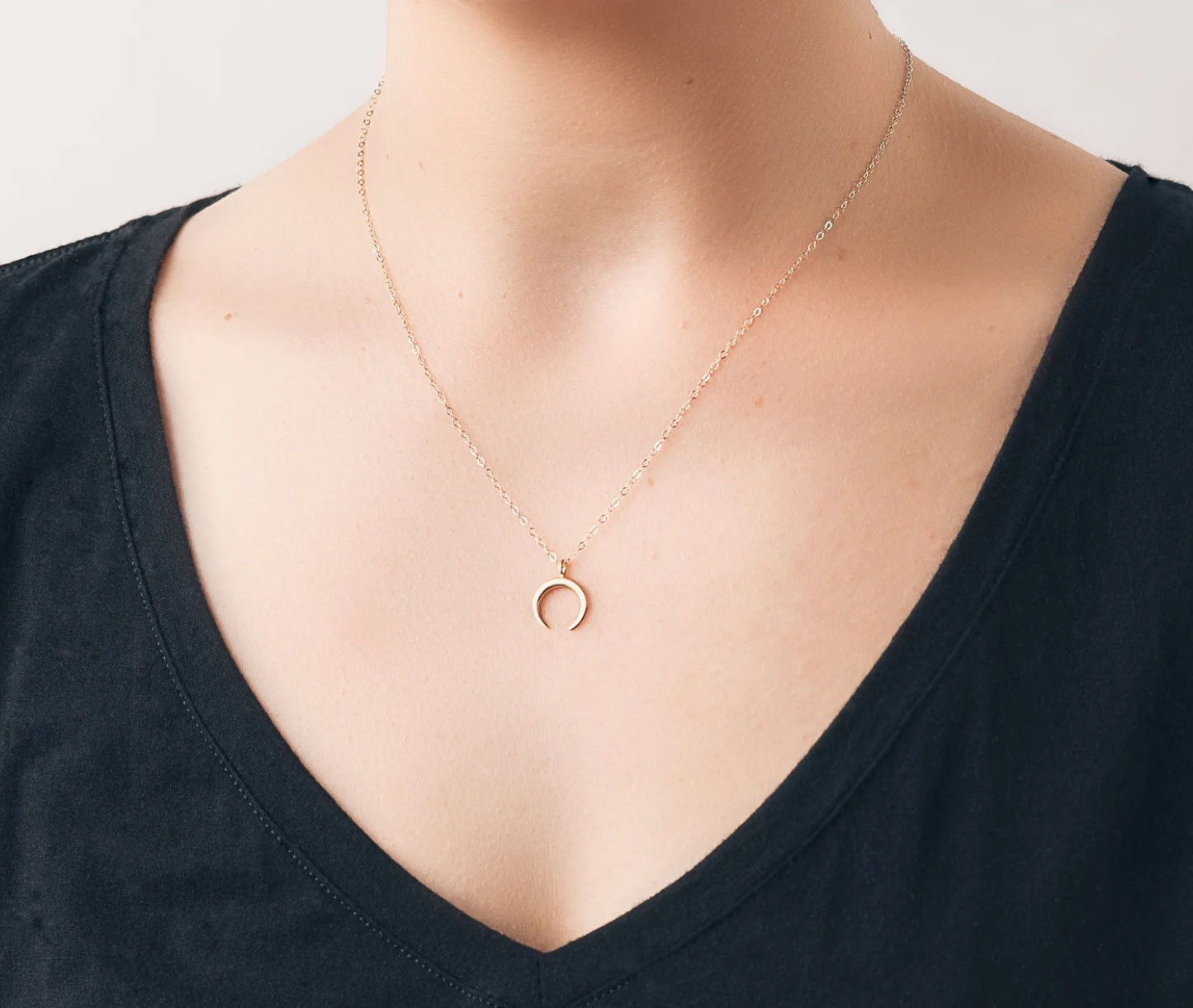 Luna Necklace